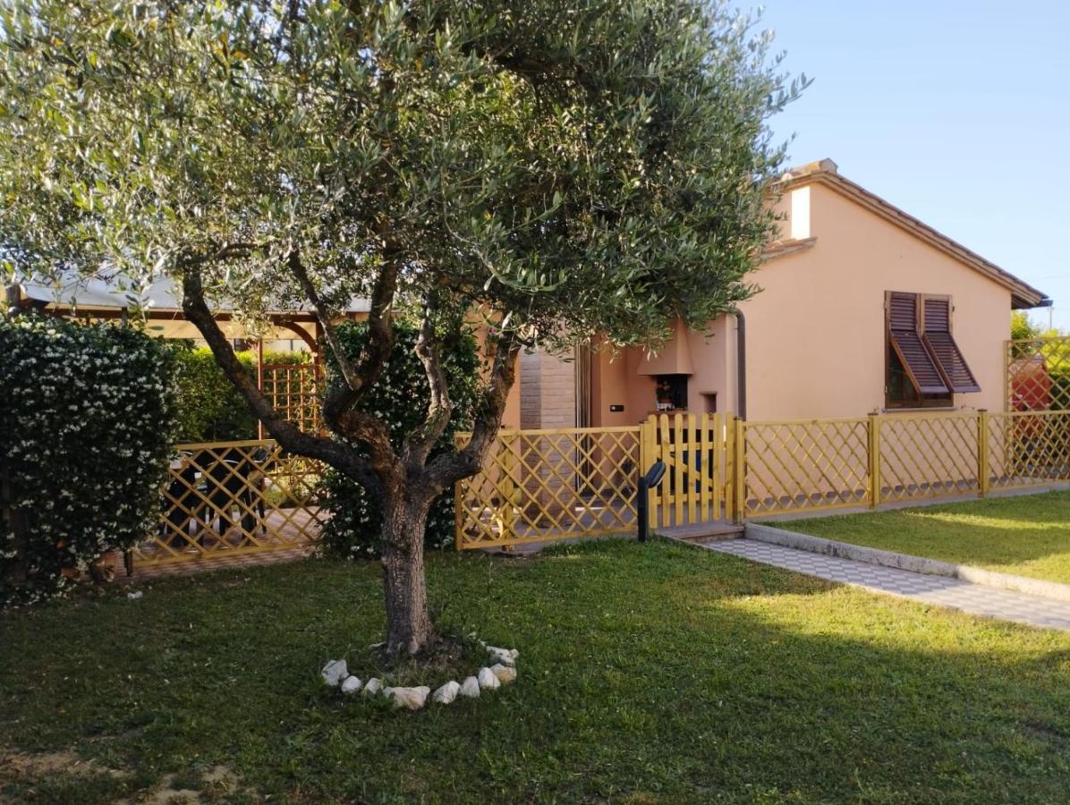 Melody House - Dependance Villa Castel del Bosco  Bagian luar foto