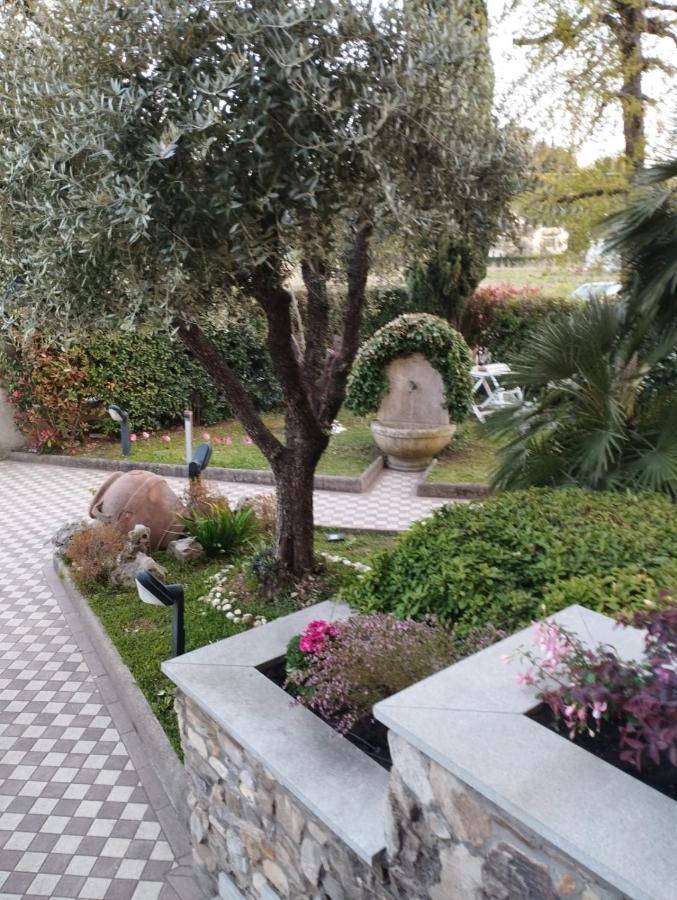 Melody House - Dependance Villa Castel del Bosco  Bagian luar foto
